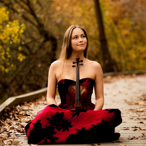 Geneva Lewis, violinist, portrait