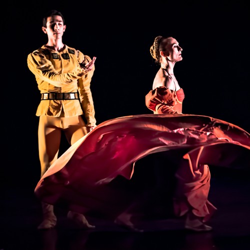 Limón Dance Company dancers in performance