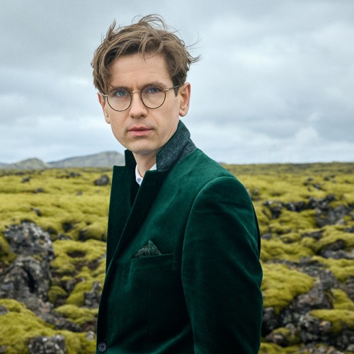 Víkingur Ólafsson, pianist, portrait