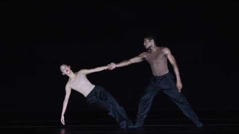 contemporary dance for a medium sized ensemble