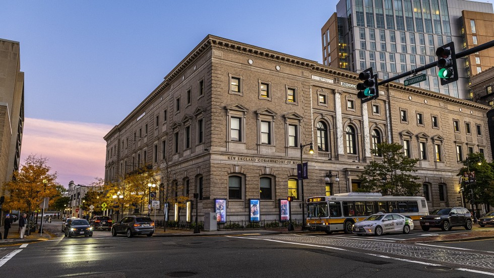 an exterior image of the New England Conservatory building